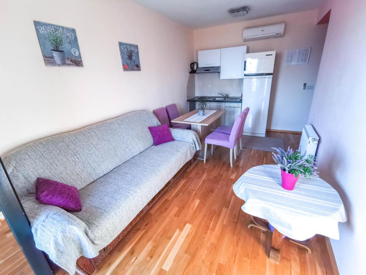 Apartments Vukovic Vanja Μακάρσκα Εξωτερικό φωτογραφία