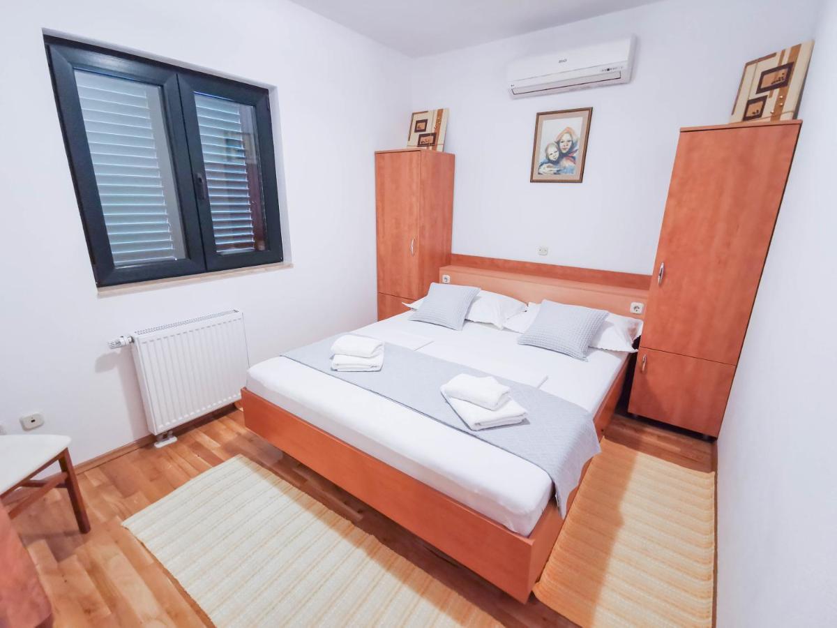 Apartments Vukovic Vanja Μακάρσκα Εξωτερικό φωτογραφία