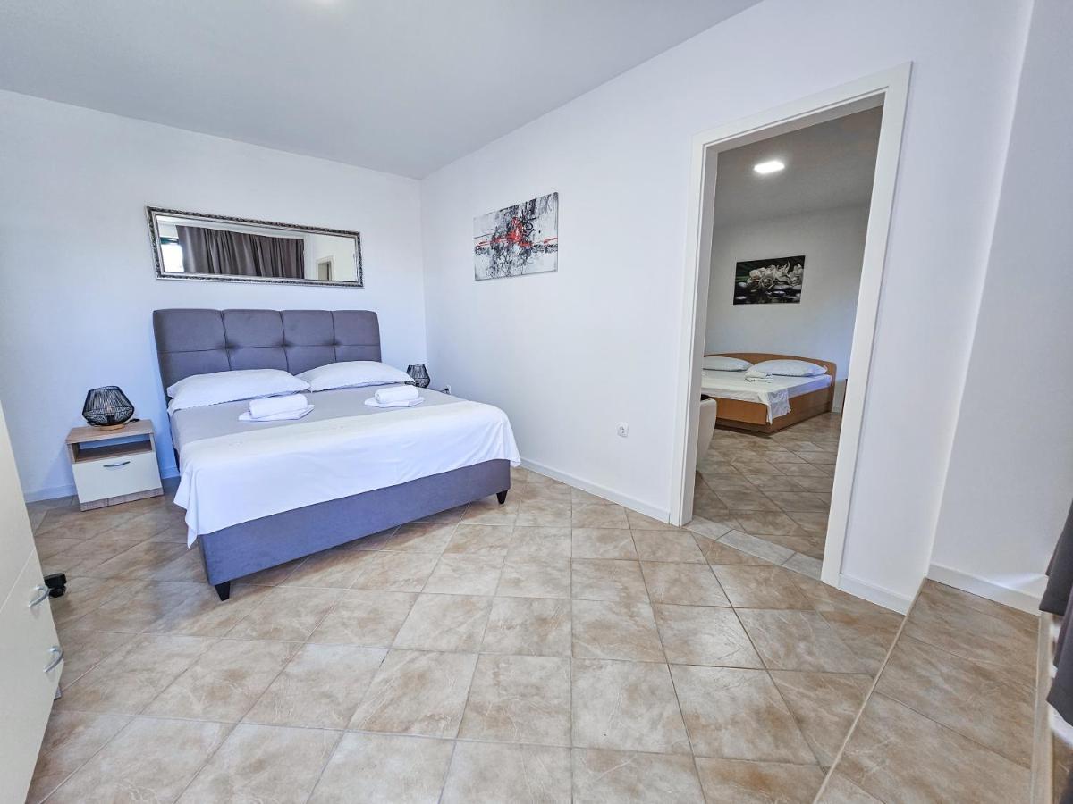 Apartments Vukovic Vanja Μακάρσκα Εξωτερικό φωτογραφία